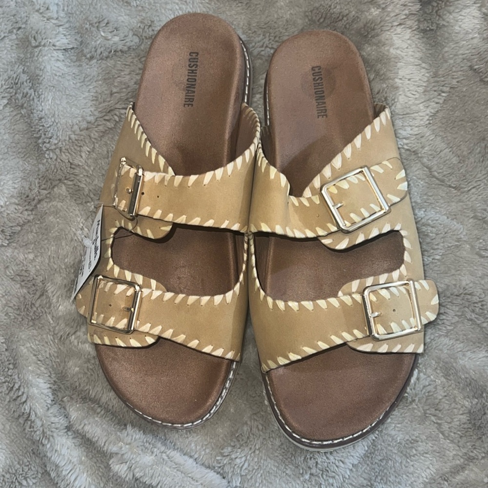 NWT Cushionaire Two- Strap Sandals